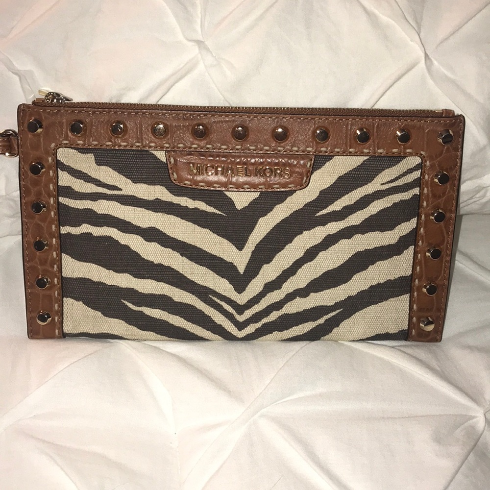 Michael Kors Clutch